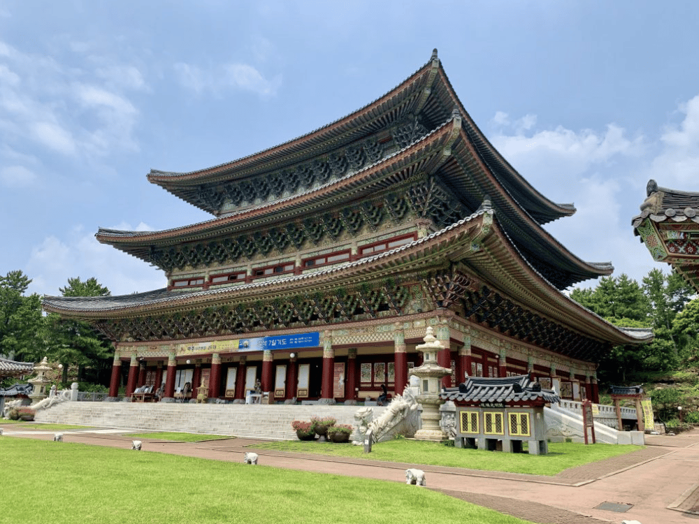 Yakcheonsa Temple