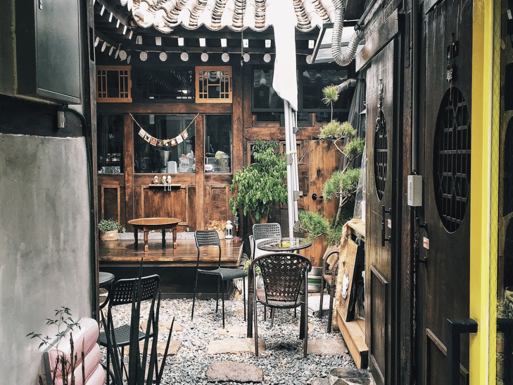 Ikseon-dong Hanok Street