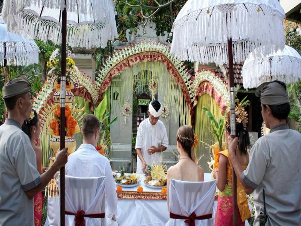 How to Experience Bali’s Rich Spiritual Culture?