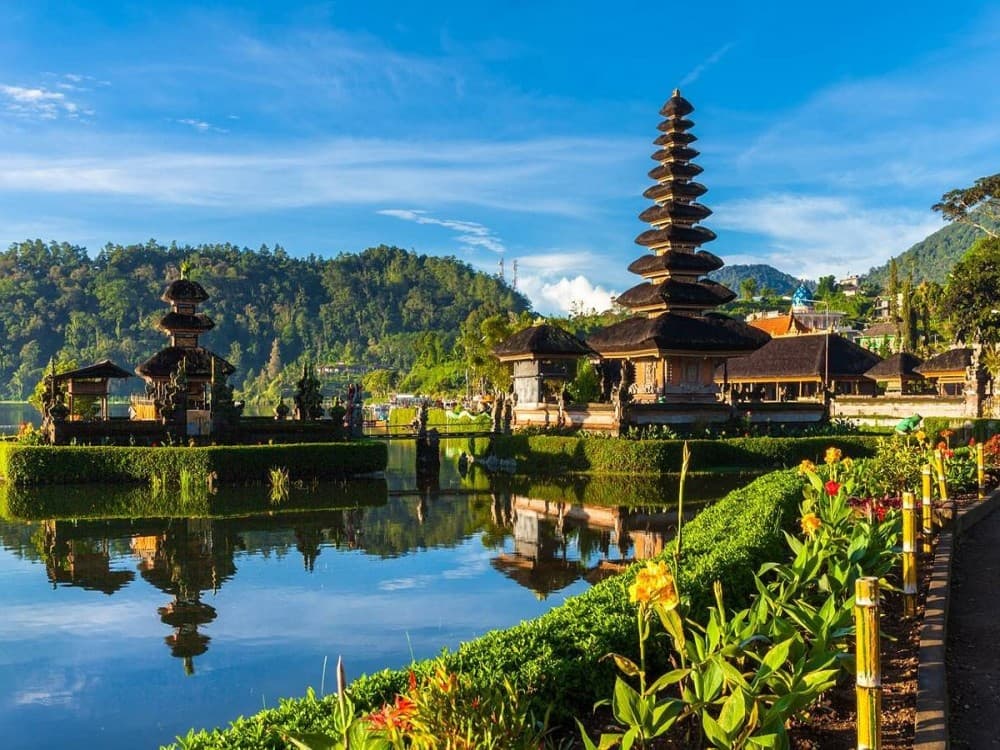 How to Experience Bali’s Rich Spiritual Culture?