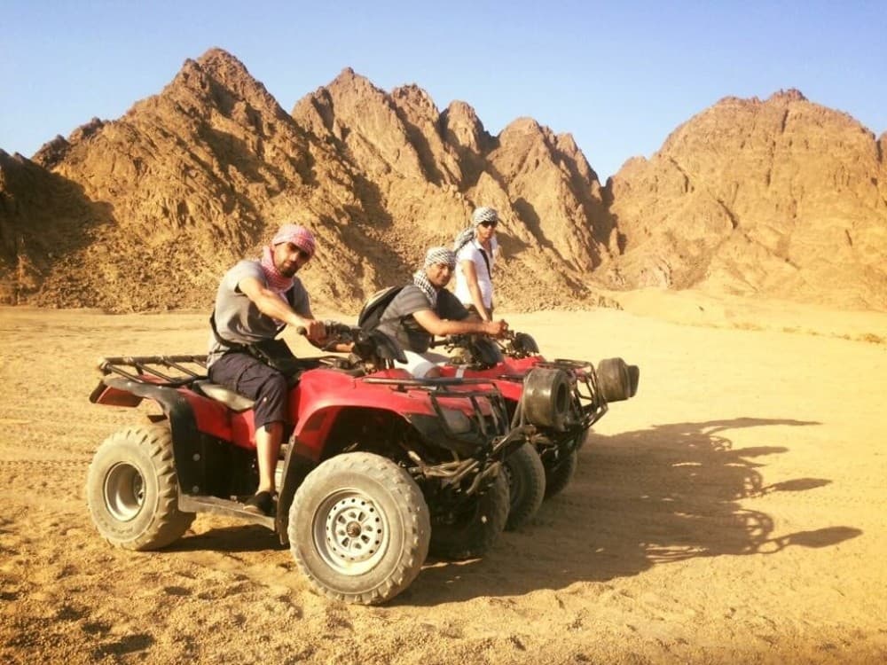 Desert Adventures in Hurghada: A Guide to Safaris and Camping