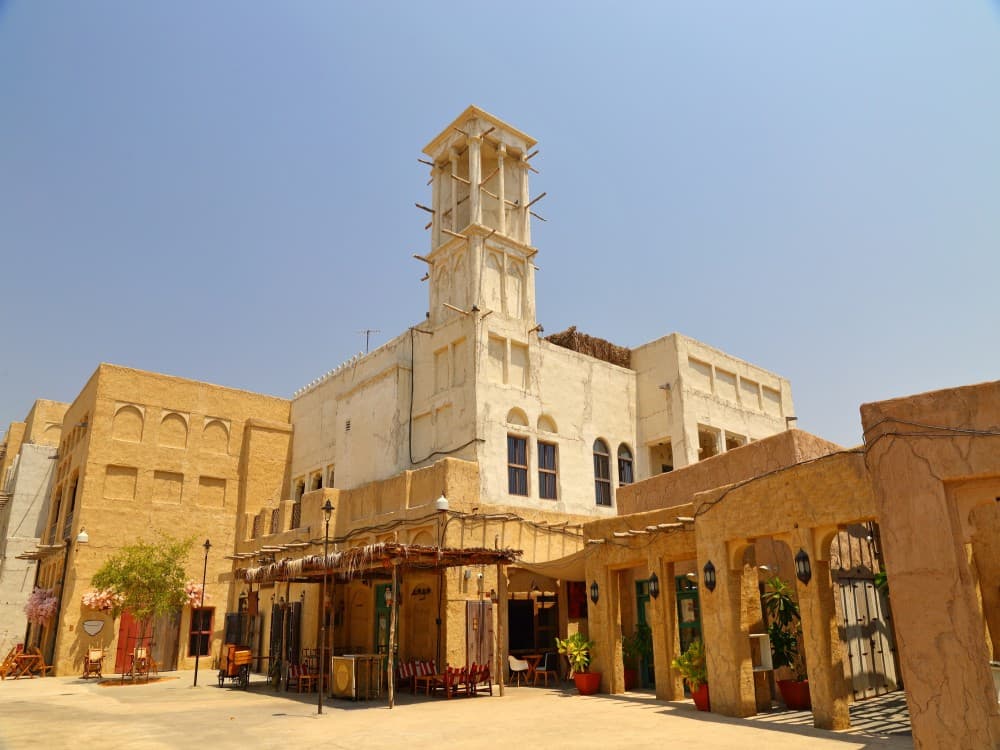 Exploring Dubai’s Cultural Side: Museums, Mosques, and Historical Neighborhoods