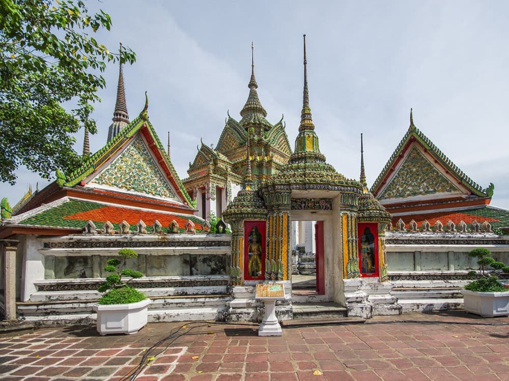Temple of the Reclining Buddha (Wat Pho)