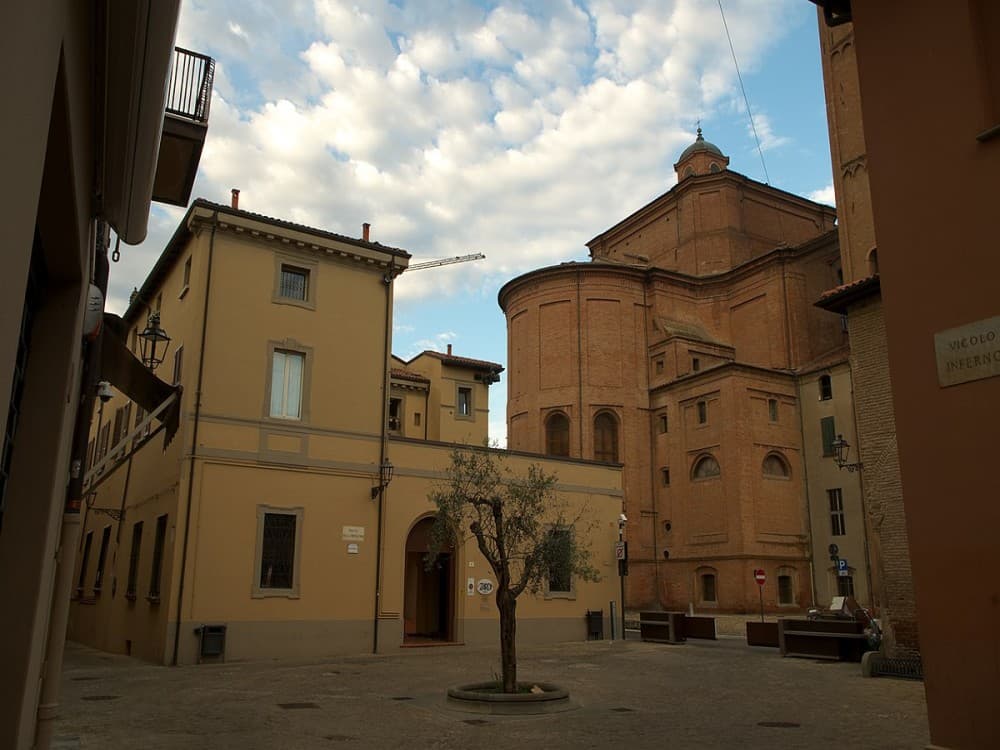 Piazzetta (Piazza Umberto I)