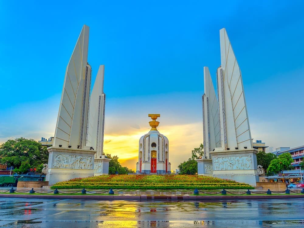 Democracy Monument
