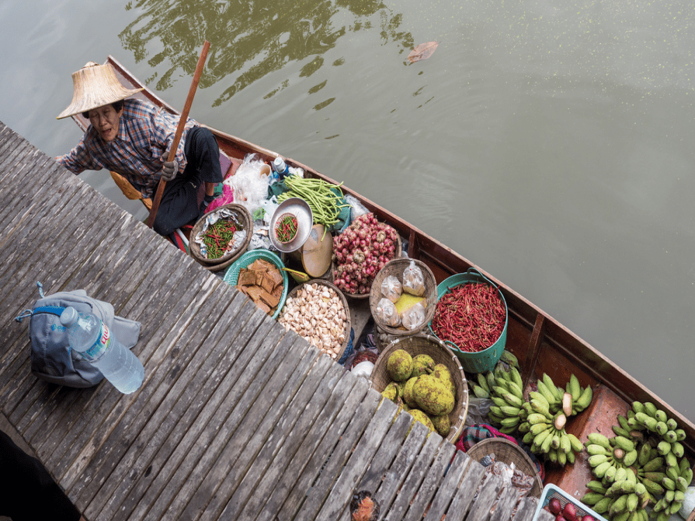 Tha Kha Floating Market