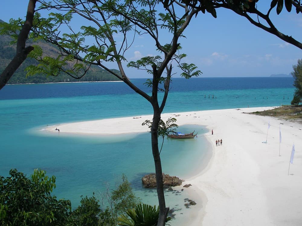  Koh Tan