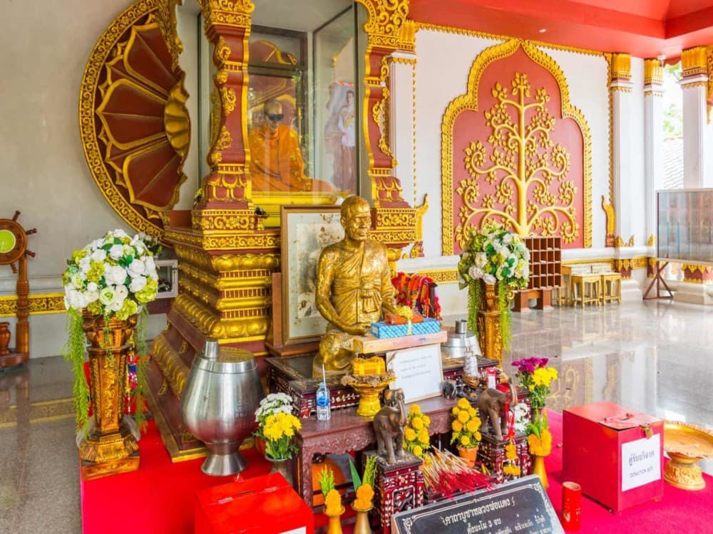 Koh Samui: Wat Khunaram | ®ExcursionMania