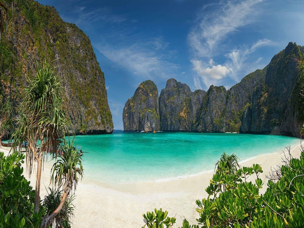 Phi Phi Islands (Koh Phi Phi) 