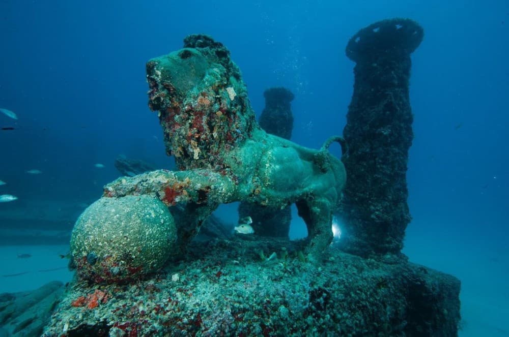 Underwater Alexandria: Exploring the City’s Sunken Treasures