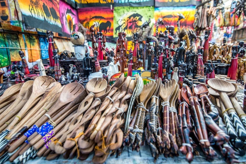 Shopping in Madaba: A Souvenir Hunter’s Guide