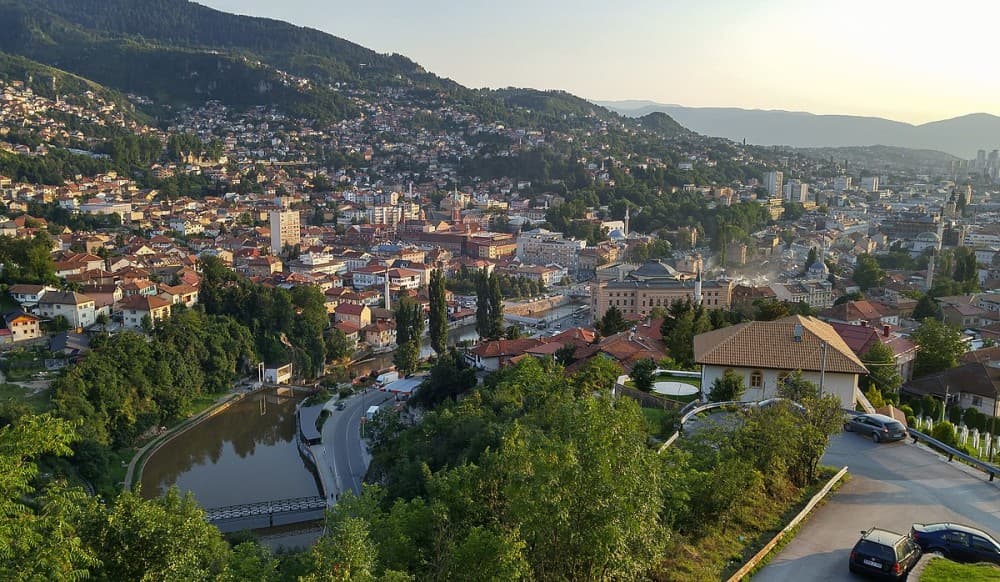 Exploring Sarajevo for First-Timers: Essential Tips and Highlights