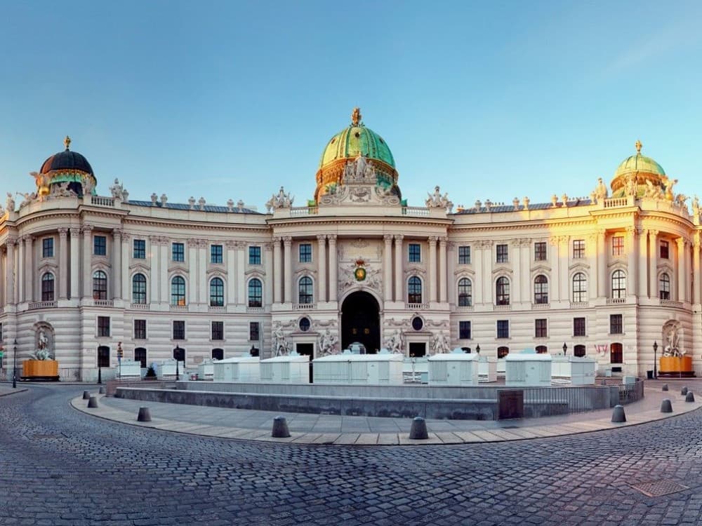  Top 5 Must-See Attractions in Vienna