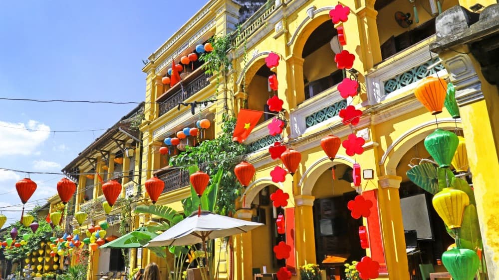 Hoi An’s Ancient Town: A Walk Through History & Culture