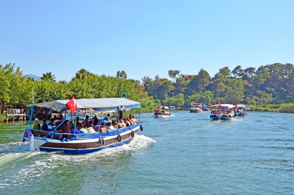 Discover Marmaris from the Sea: Top Boat Tours