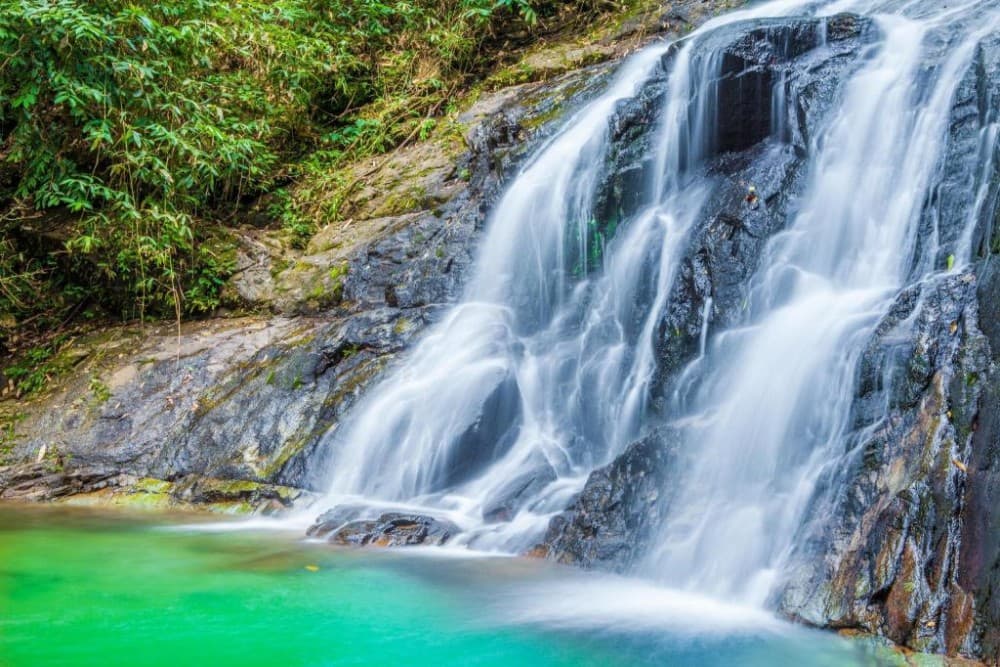 Khao Lak’s Best Day Trips: Islands, Waterfalls, and More