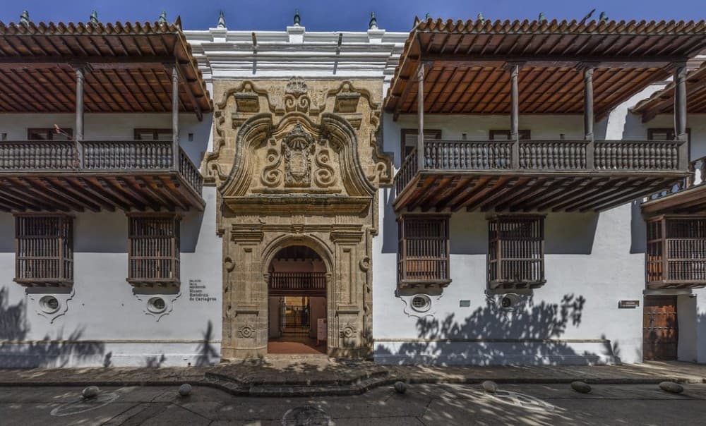 Cultural Experiences in Cartagena: History, Flavor, and Rhythm