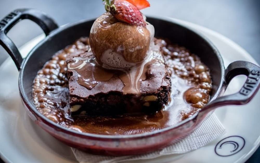 A Food Lover’s Guide to Maio Island: Taste the Flavors of Paradise