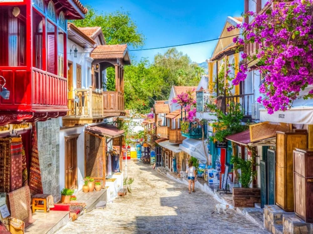 Traditions of Kas: Artisans and Authentic Crafts