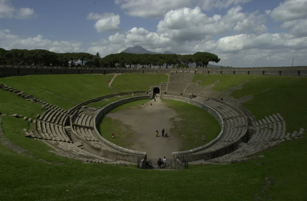 Pompeii for History Buffs: Uncover the Past with These Key Sights