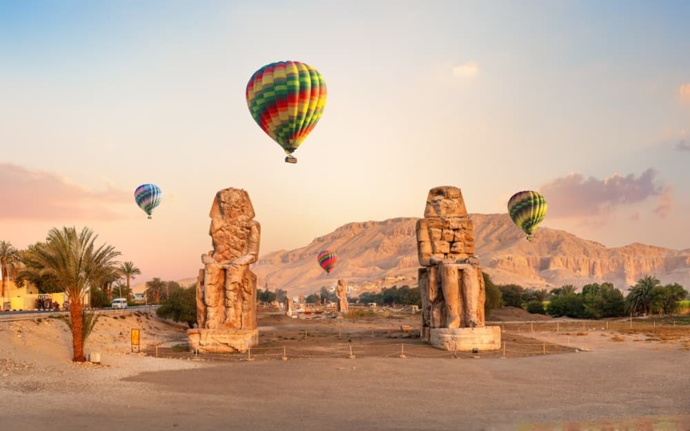  Sunrise Hot Air Balloon Adventures Over Luxor