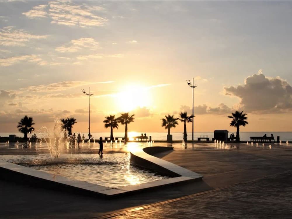 How to Experience Batumi Like a Local: Tips and Insights