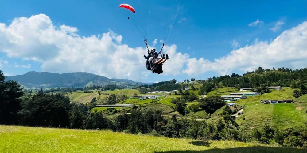 The Ultimate Medellín Adventure: Outdoor Thrills Await
