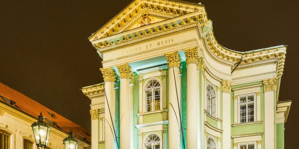 Immersive Art, Literature & Museums