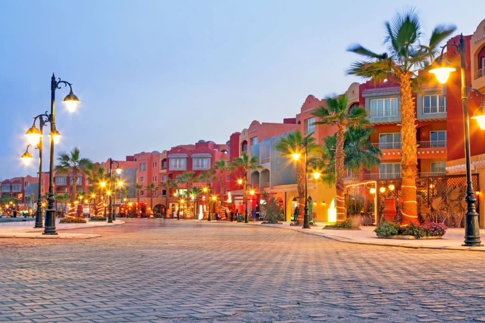 Hurghada Nightlife: Where to Go After the Sun Sets