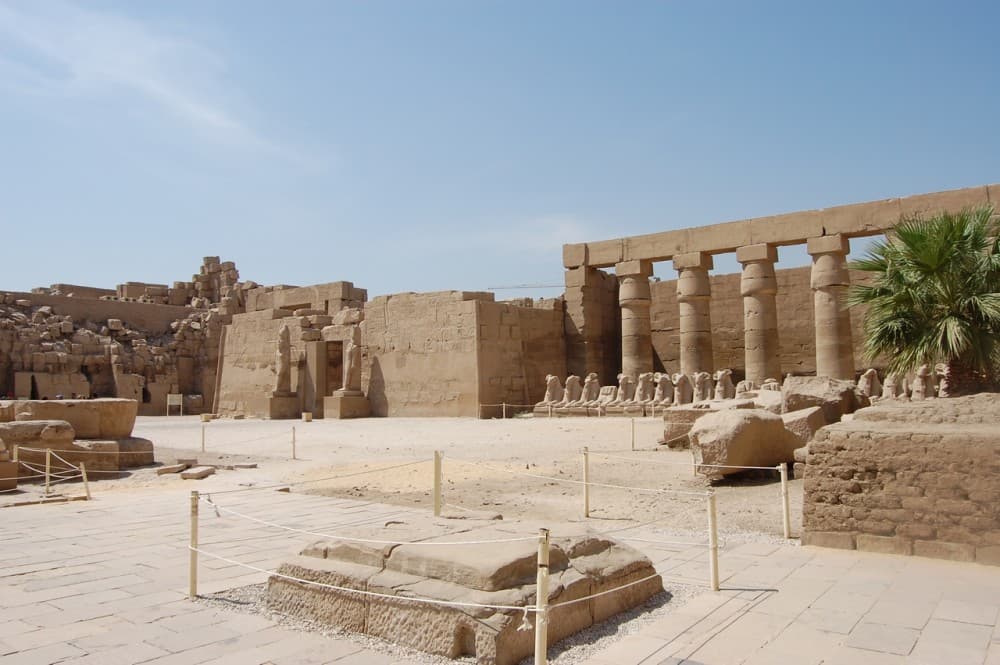 Top 10 Must-See Attractions in Luxor