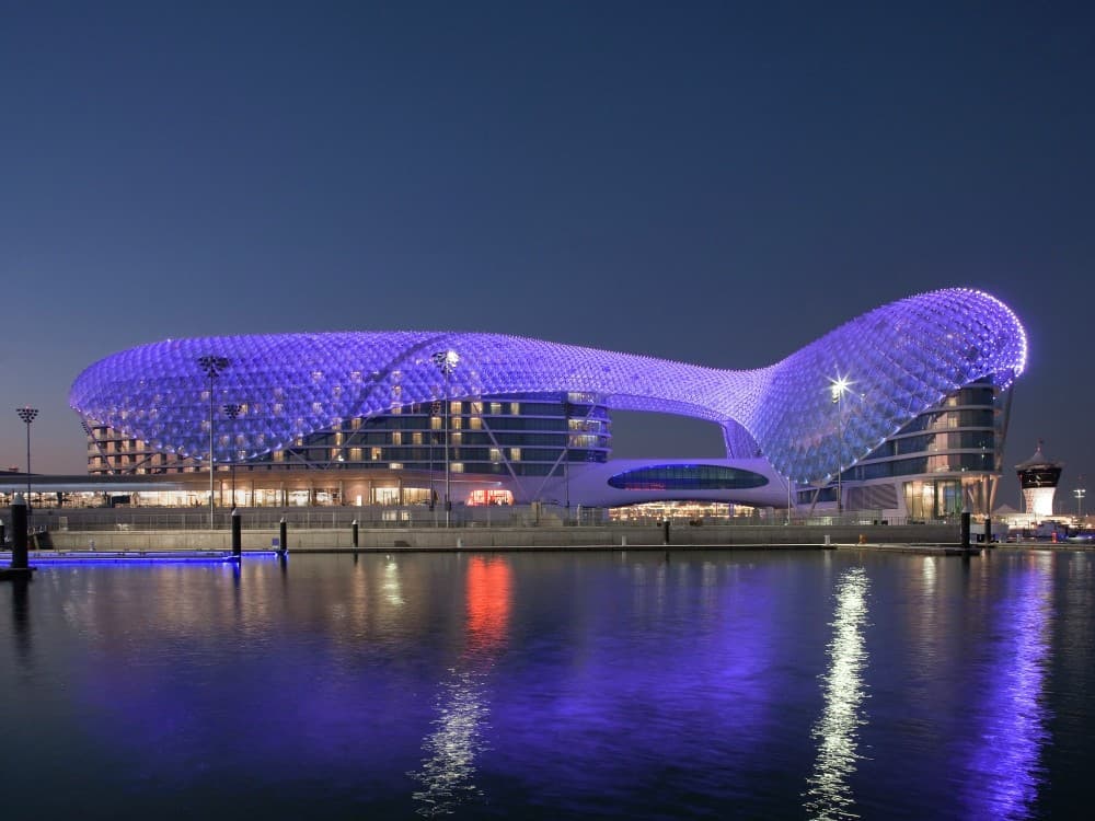 Abu Dhabi Nightlife: Where to Go for Evening Fun and Entertainment