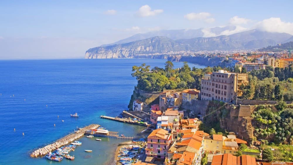 The Best Day Trips from Naples: Explore the Amalfi Coast and Beyond