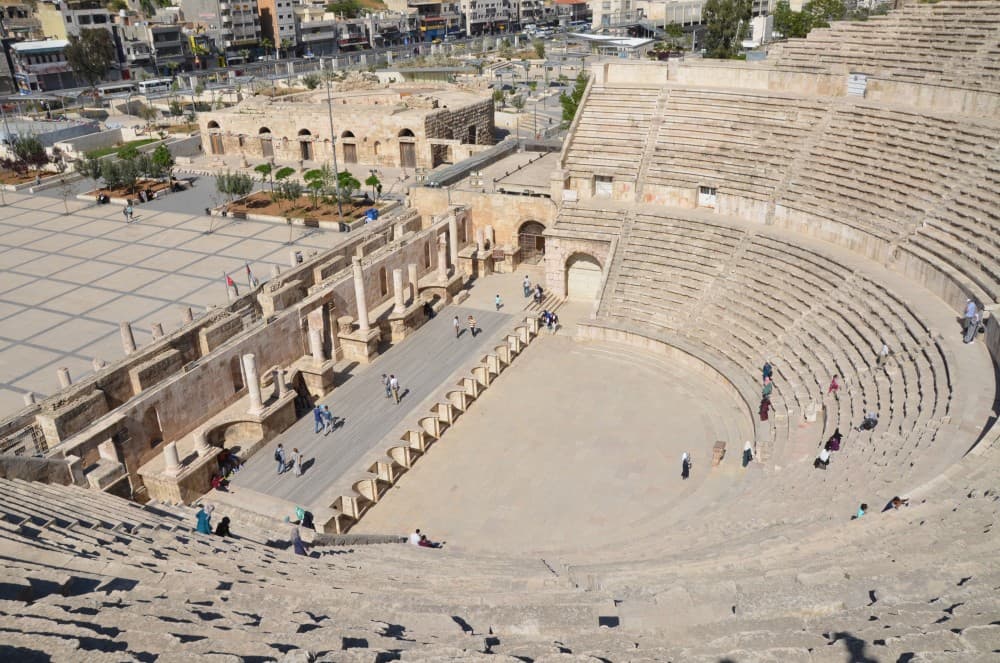 Top 10 Must-See Attractions in Amman: Discover Jordan’s Historic Heart