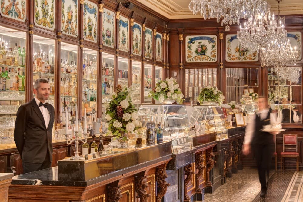 Milan's Best Cafes and Restaurants: A Culinary Journey