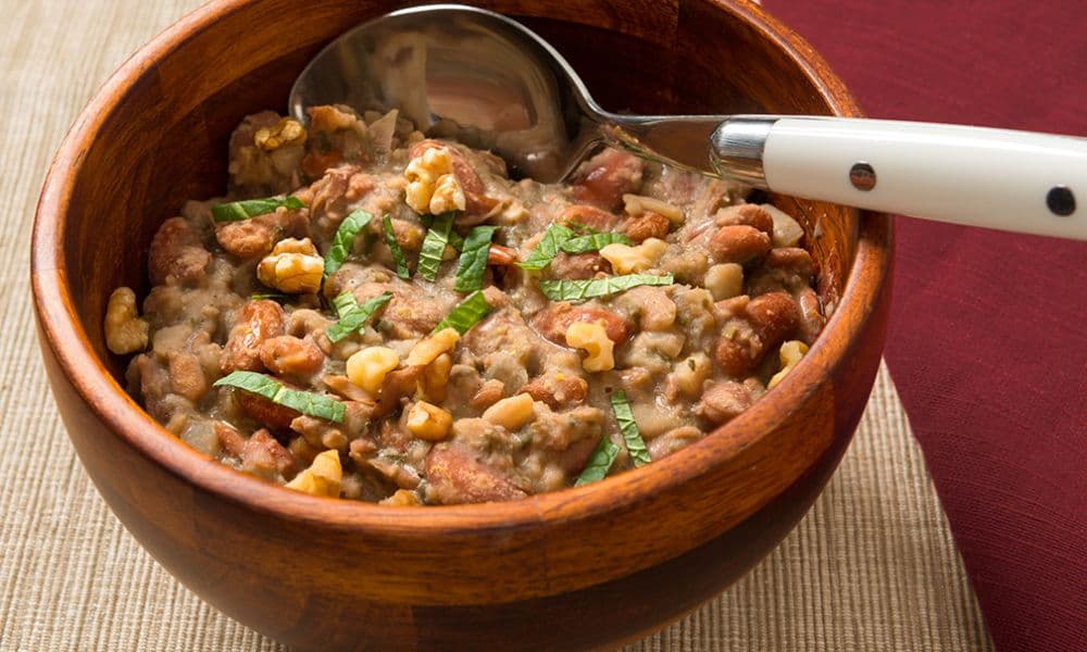 A Food Lover’s Guide to Stepantsminda: Best Local Dishes to Try