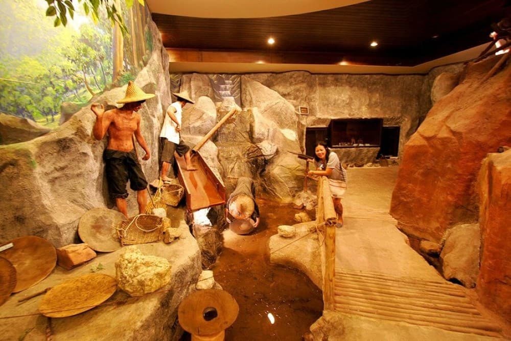 Cultural Phuket: Temples, Museums & Historical Sites You Can’t Miss