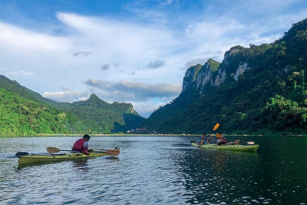 Waters of Wonder: Vietnam’s Most Magical River & Lake Journeys