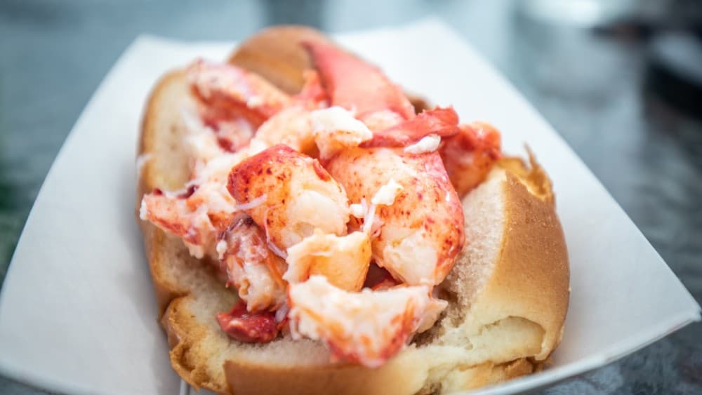 A Food Lover’s Guide to Boston: Must-Try Dishes and Where to Find Them