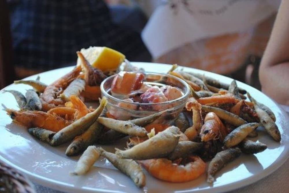 A Food Lover’s Guide to Casablanca: Best Places to Eat and Drink