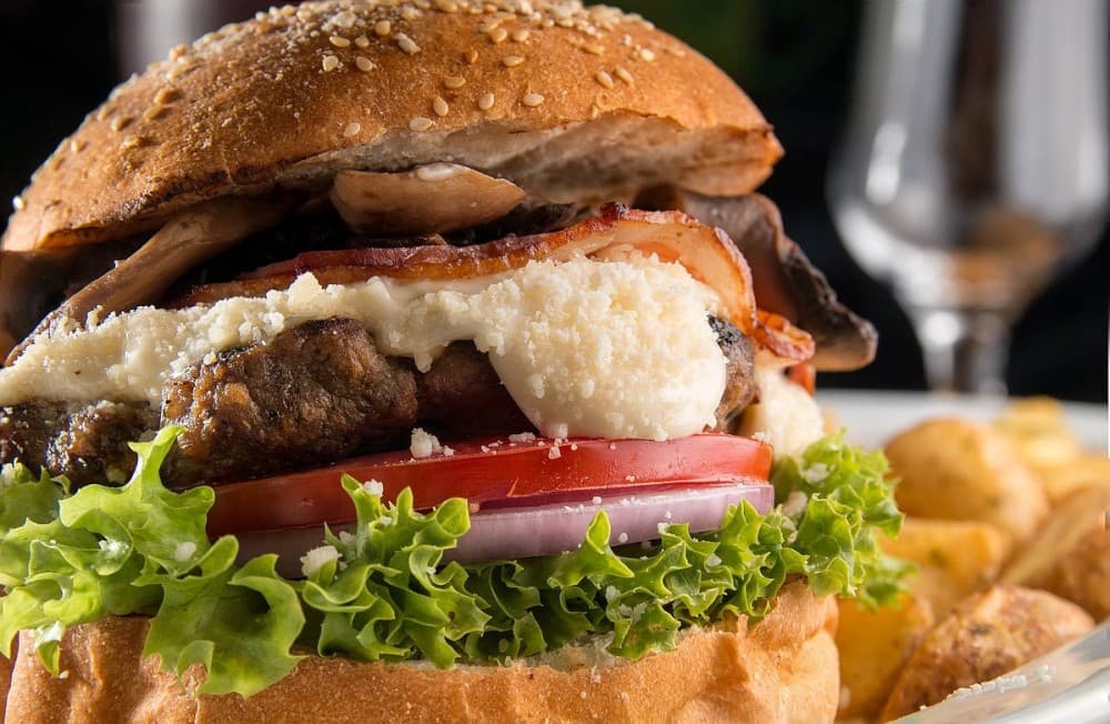 The Ultimate Foodie’s Guide to Las Vegas: What to Eat and Where to Find It