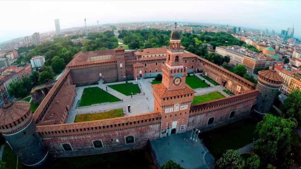 Exploring Milan's Iconic Landmarks: A Complete Travel Guide