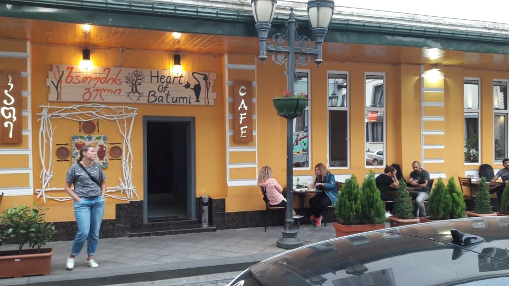How to Experience Batumi Like a Local: Tips and Insights