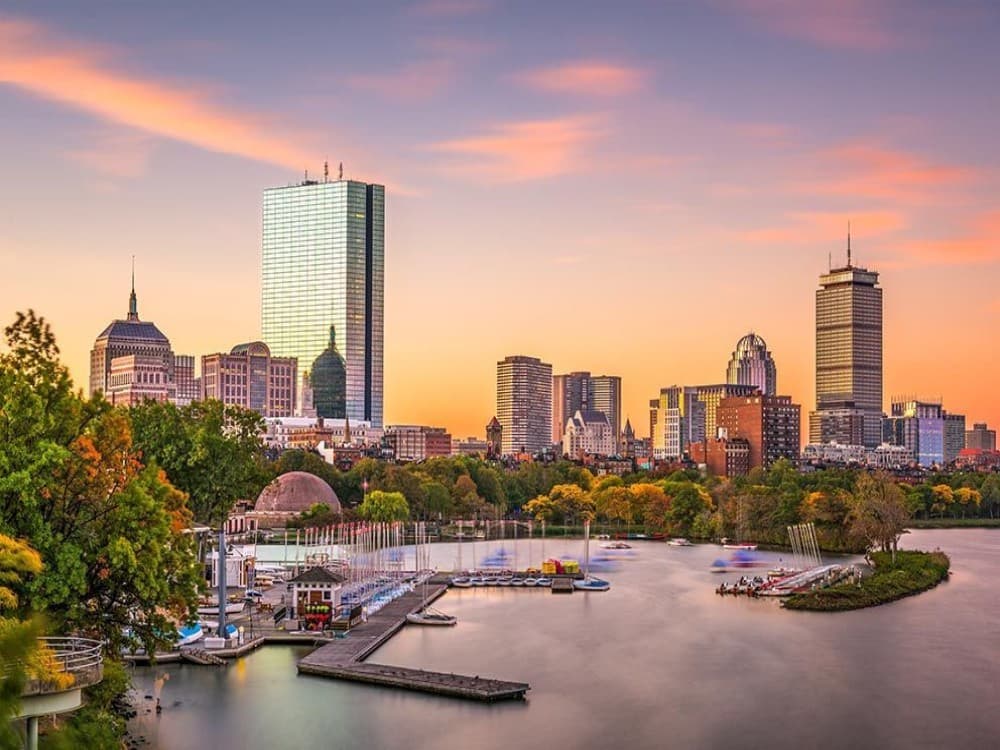 Boston: A Food Lover’s Guide to Boston: Must-Try Dishes and Where to Find Them | ®ExcursionMania