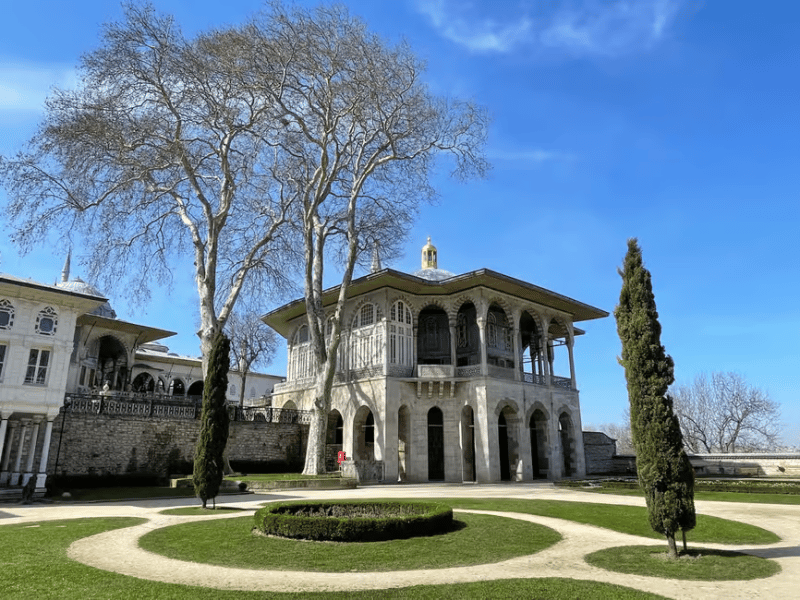 Istanbul: Topkapi and Harem Tour with Skip-the-Line Ticket | ®ExcursionMania