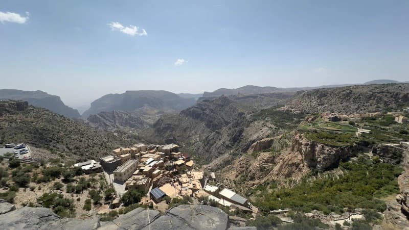 From Muscat: Nizwa and Jebel Akhdar Full-Day Tour with Lunch | ®ExcursionMania