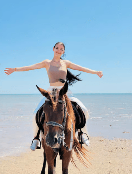 Hurghada: Desert & Sea Horse Riding Tour W/Optional Swimming | ®ExcursionMania