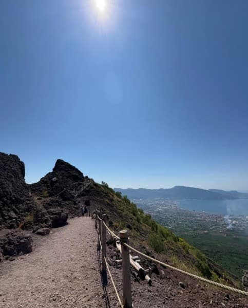 From Sorrento: Pompeii and Vesuvius Guided Tour with Lunch | ®ExcursionMania