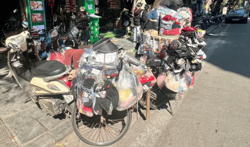 Cyclo Hanoi Old Quarter And Egg Coffee Tour | ®ExcursionMania - Image 2