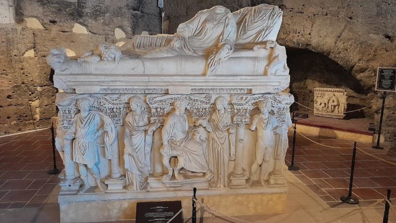 Fethiye: Pamukkale & Hierapolis Day Trip w/ Lunch | ®ExcursionMania