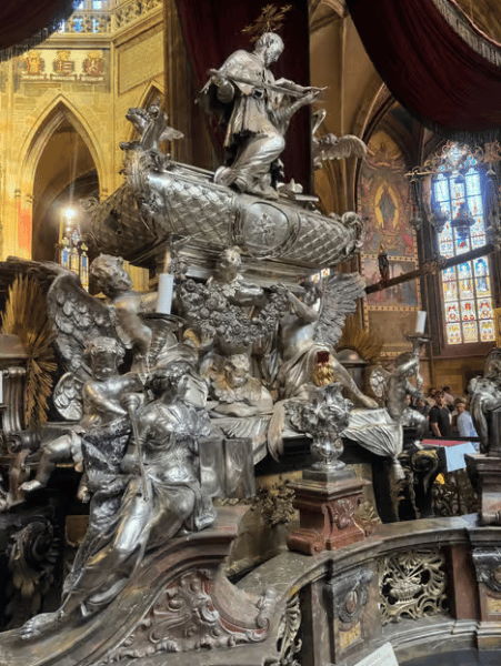 Prague: Skip-the-line Castle Ticket and Optional Audio Guide | ®ExcursionMania - Image 2